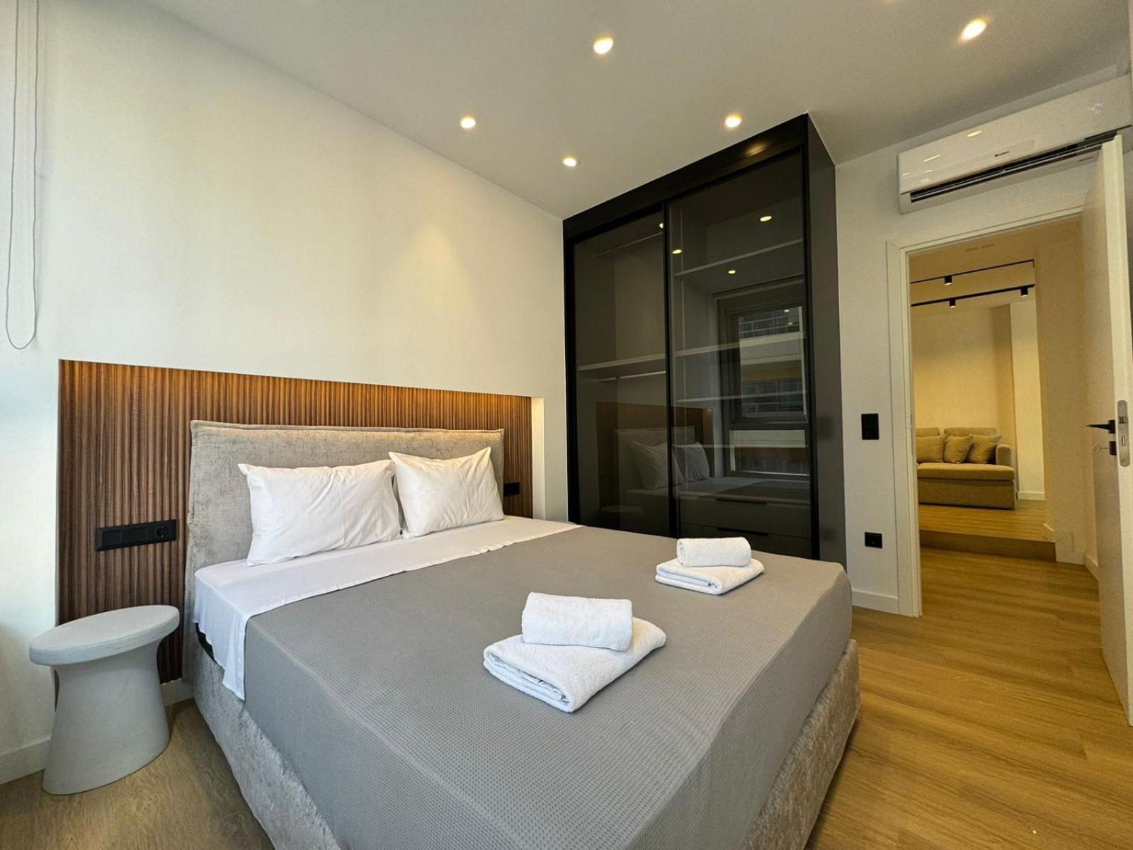 Portstay - Complex N71 Piraeus Bagian luar foto