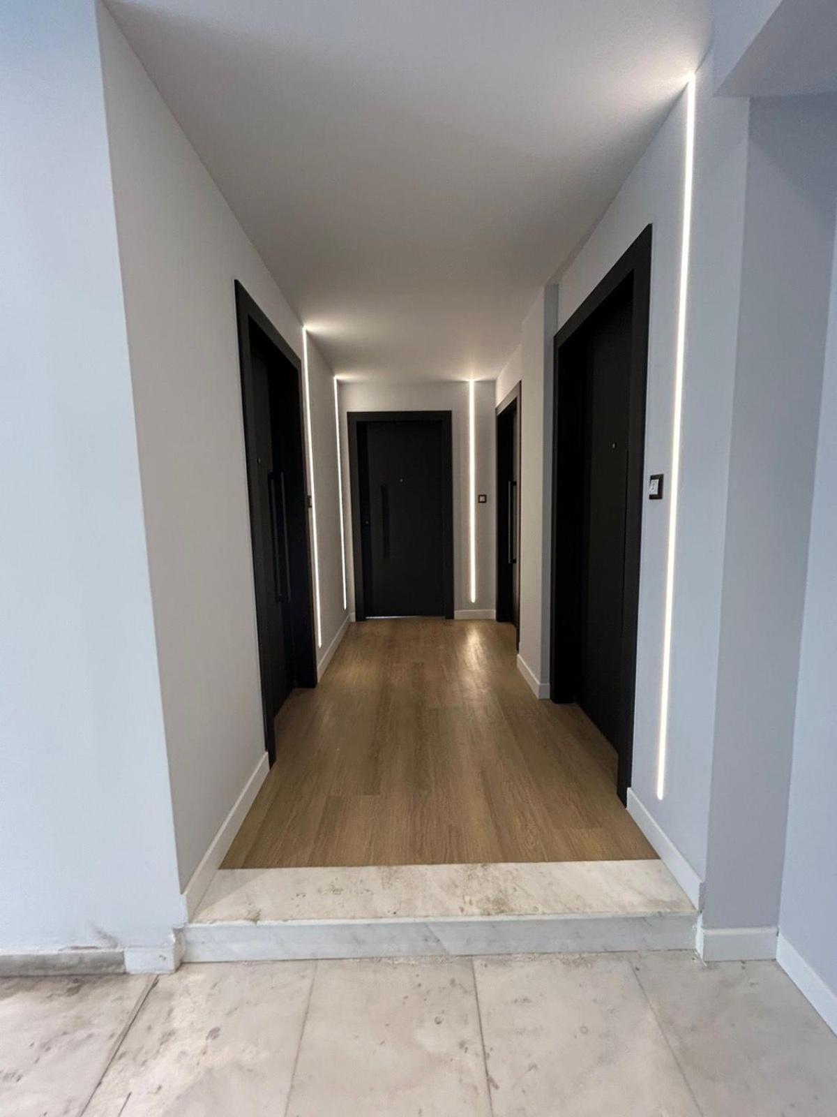 Portstay - Complex N71 Piraeus Bagian luar foto